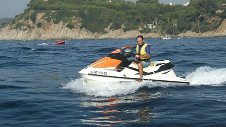 En moto de agua... menuda gozada